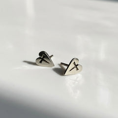 Insignia Petite Studs