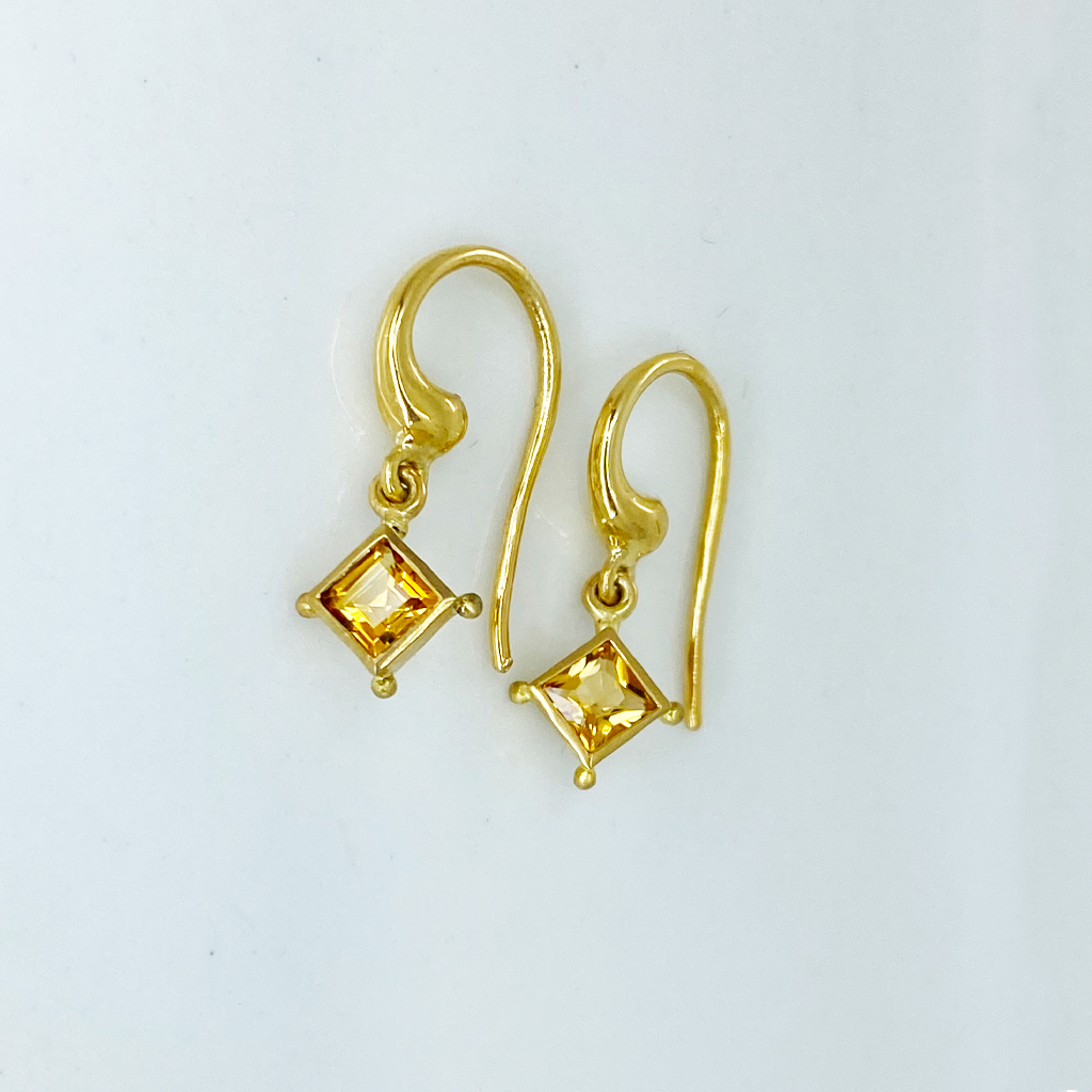 Light gold sales earring designs