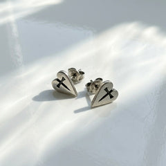 Insignia Petite Studs